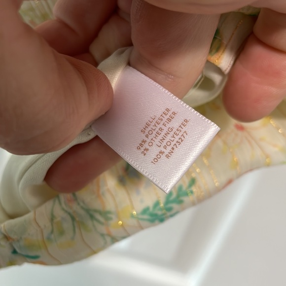 NWOT Lauren Conrad floral blouse - Picture 7 of 7